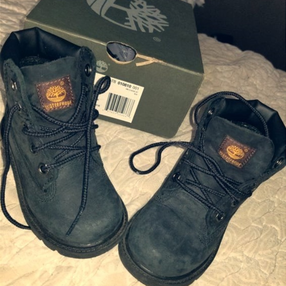 Timberland Classic Waterproof Boot-Size 7